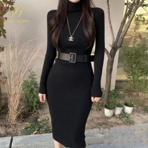 Dzianinowa sukienka bodycon do łydki z golfem czarna